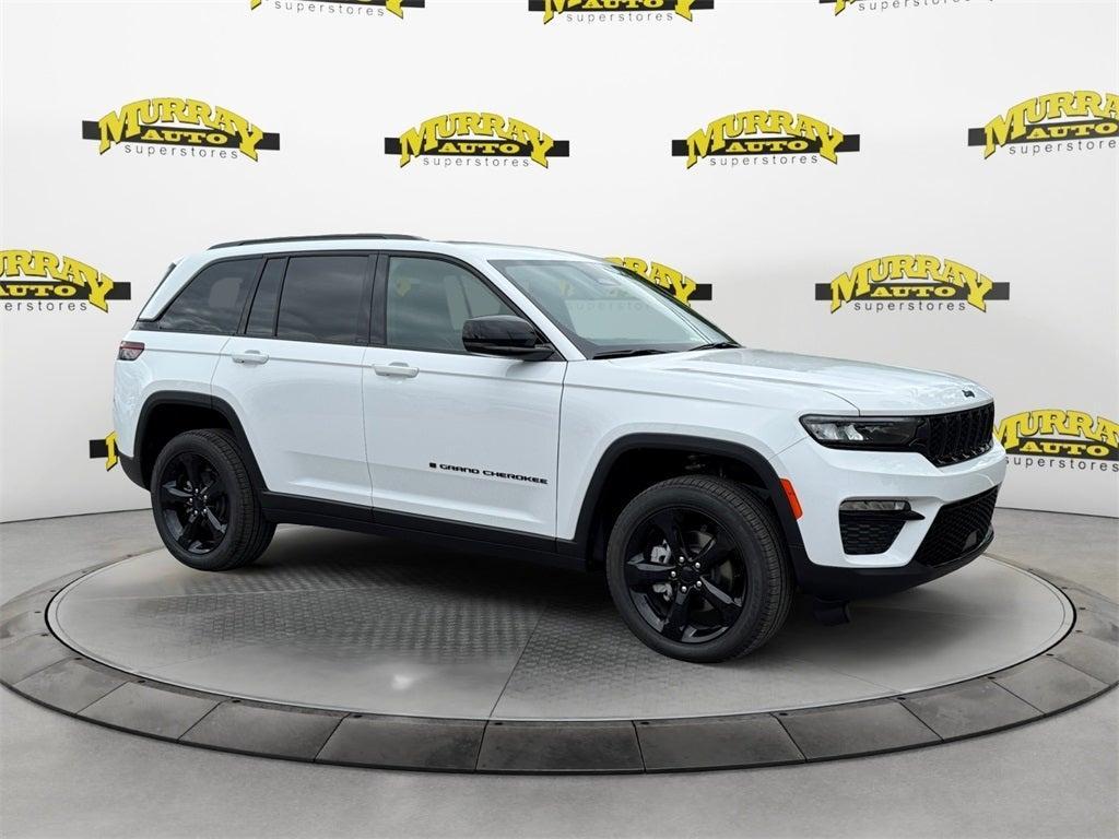 new 2025 Jeep Grand Cherokee car, priced at $40,986