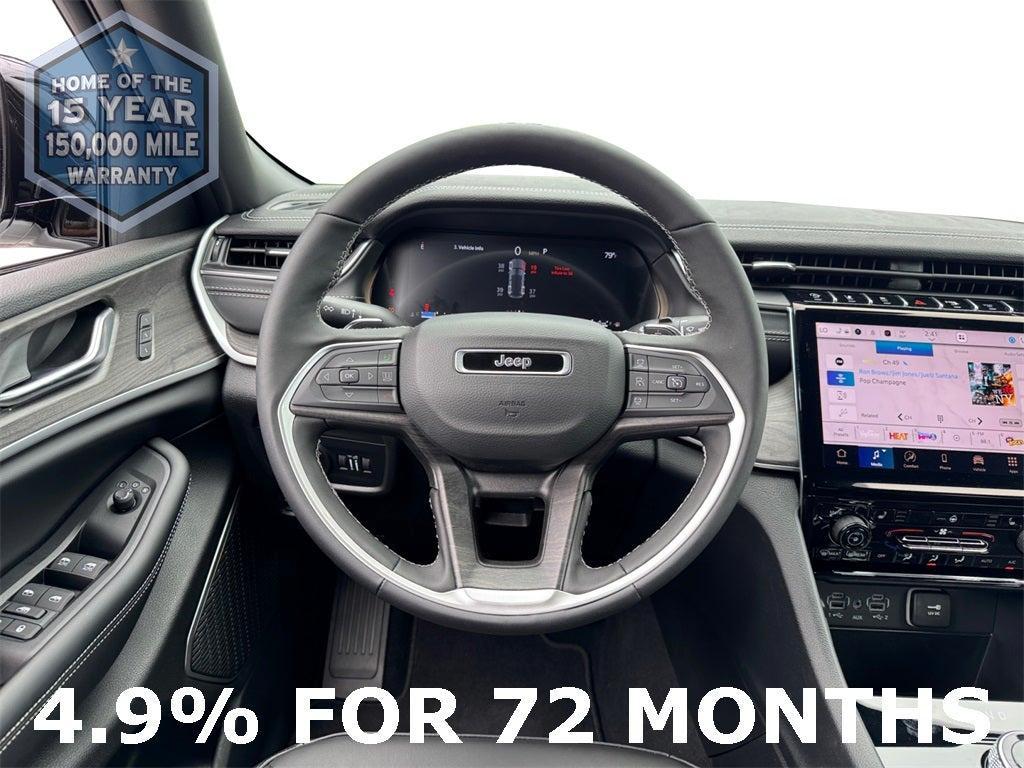 new 2025 Jeep Grand Cherokee car, priced at $38,350