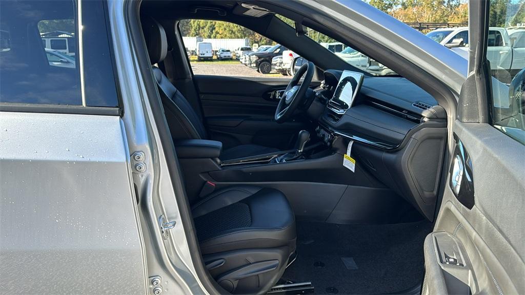 new 2025 Jeep Compass car, priced at $31,355