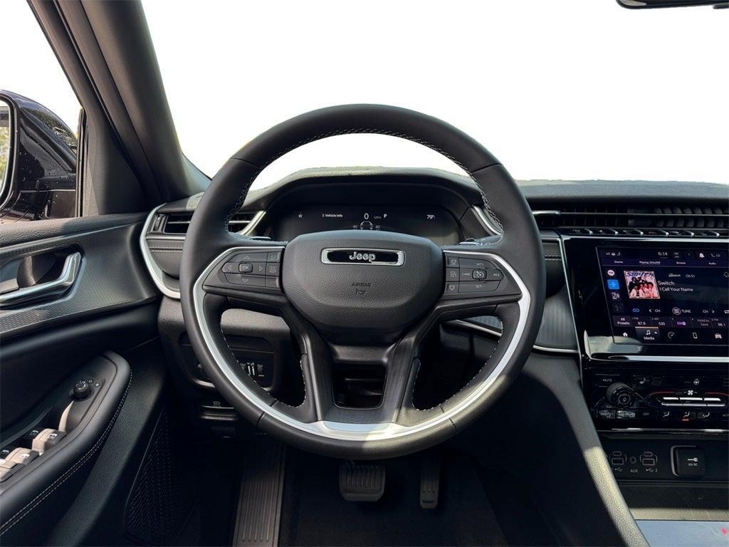 new 2025 Jeep Grand Cherokee L car, priced at $43,011