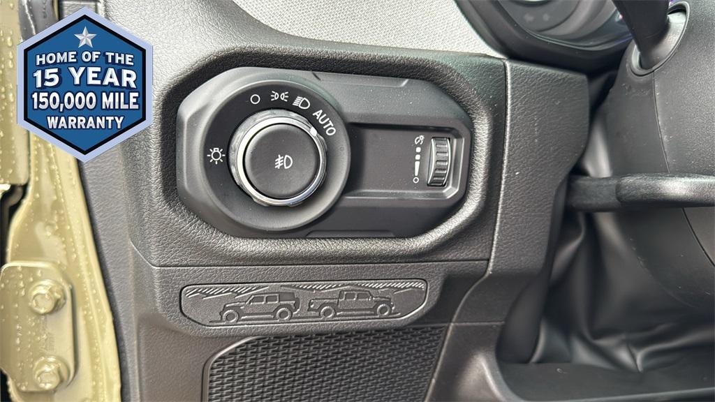new 2025 Jeep Wrangler car, priced at $41,150