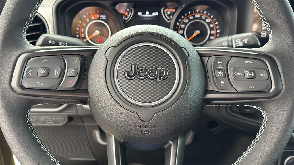 new 2025 Jeep Wrangler car, priced at $41,818
