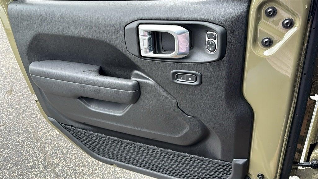 new 2025 Jeep Wrangler car, priced at $901,679