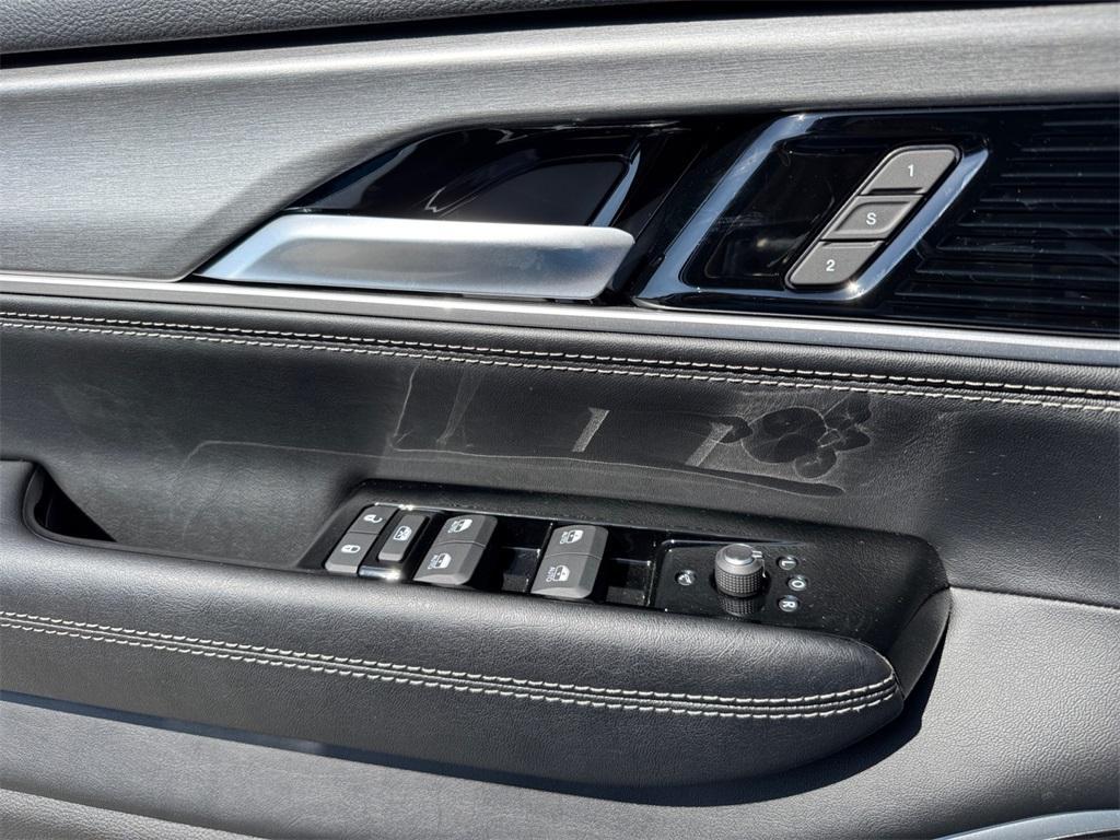 new 2025 Jeep Wagoneer car, priced at $64,709