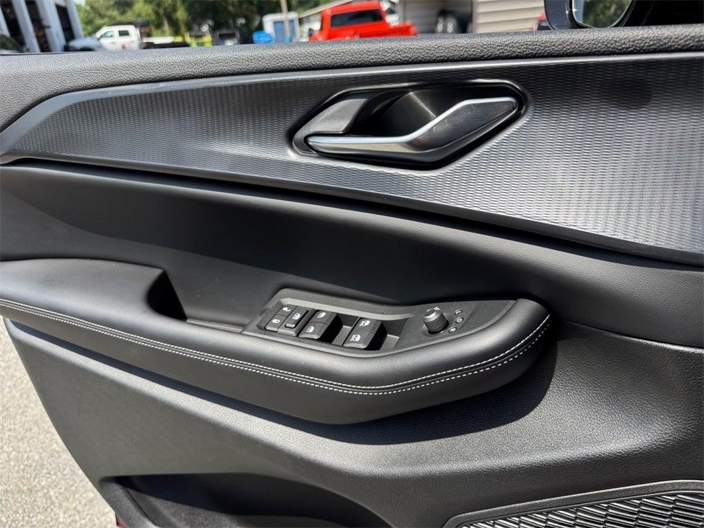 new 2025 Jeep Grand Cherokee L car, priced at $40,413