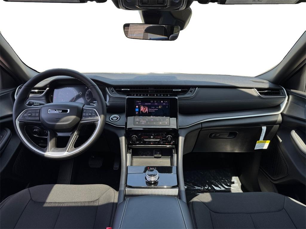 new 2025 Jeep Grand Cherokee L car, priced at $40,483