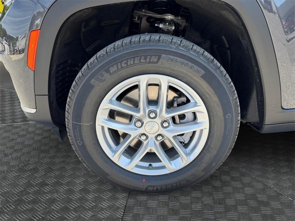 new 2025 Jeep Grand Cherokee L car, priced at $39,018