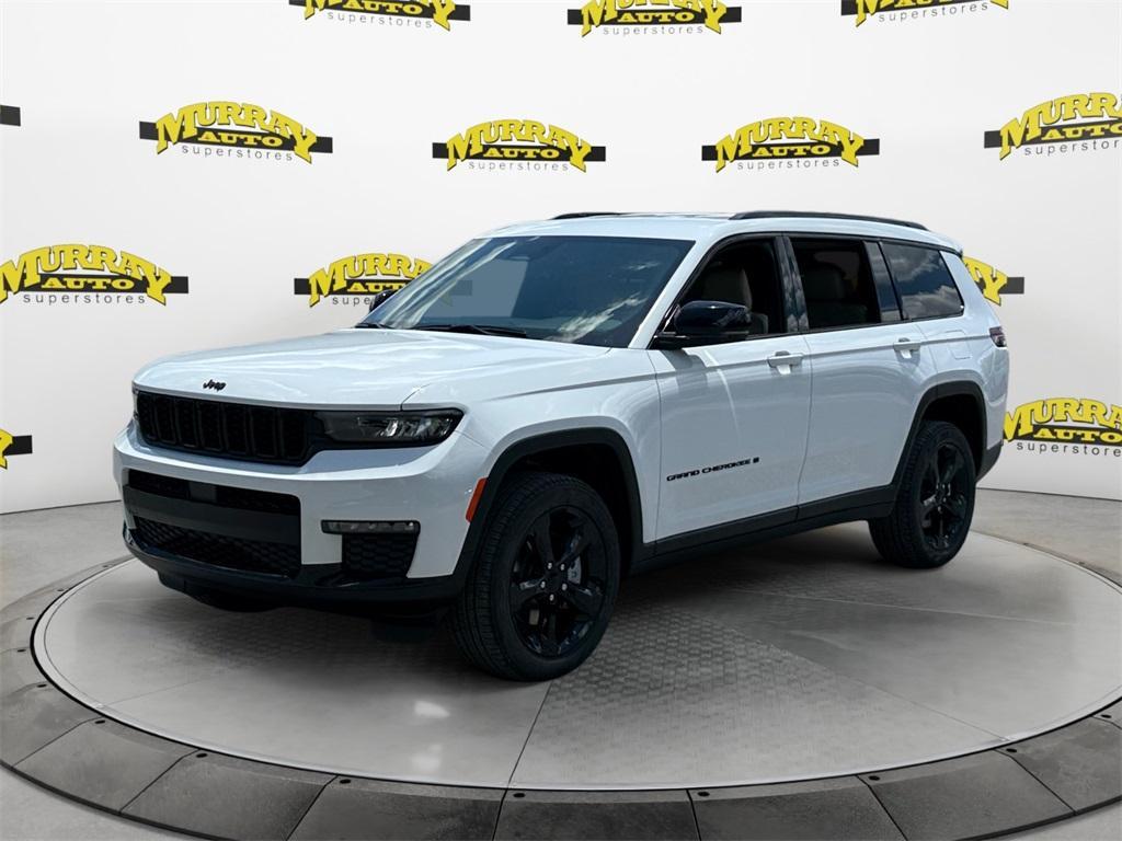 new 2025 Jeep Grand Cherokee L car, priced at $42,883