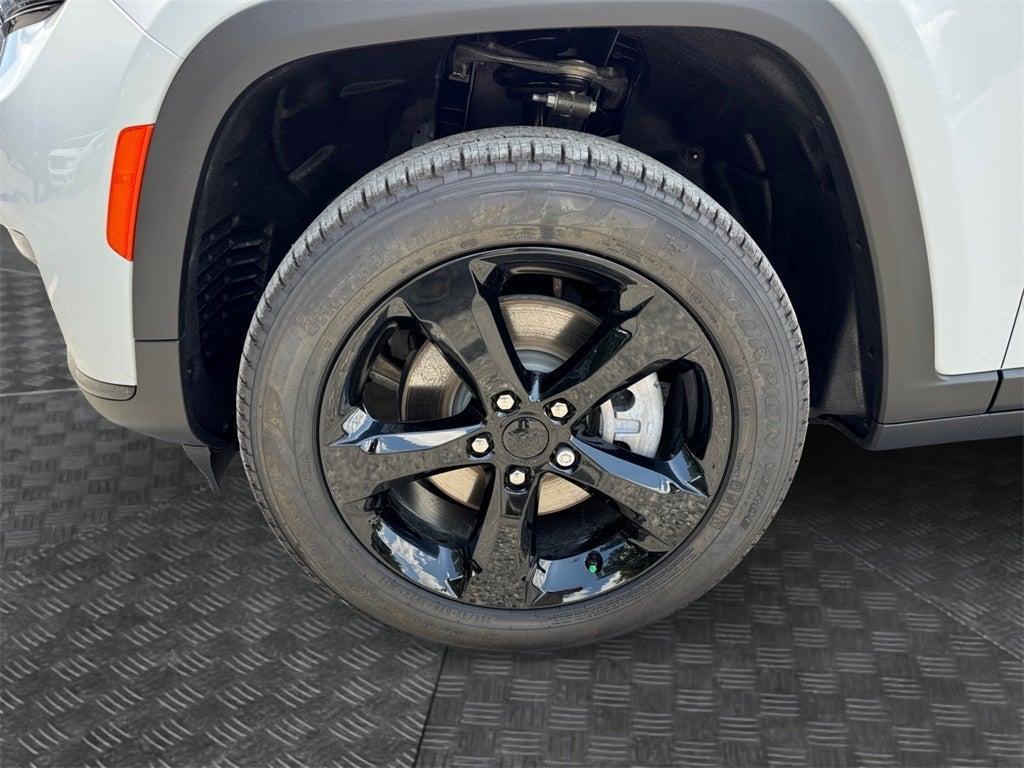 new 2025 Jeep Grand Cherokee L car, priced at $42,156