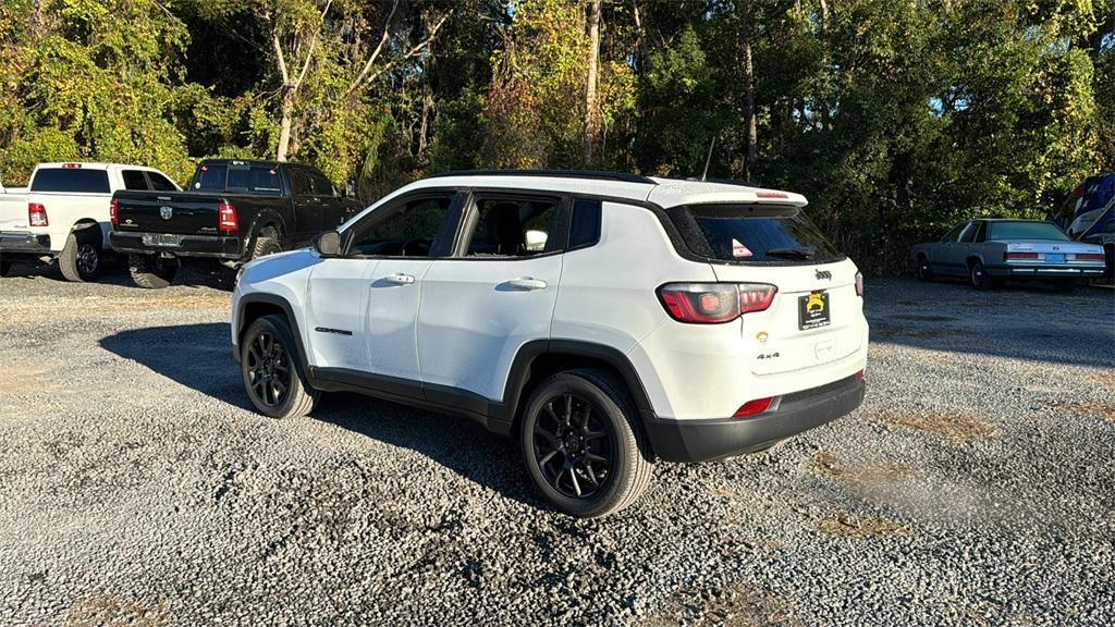 new 2025 Jeep Compass car, priced at $25,999