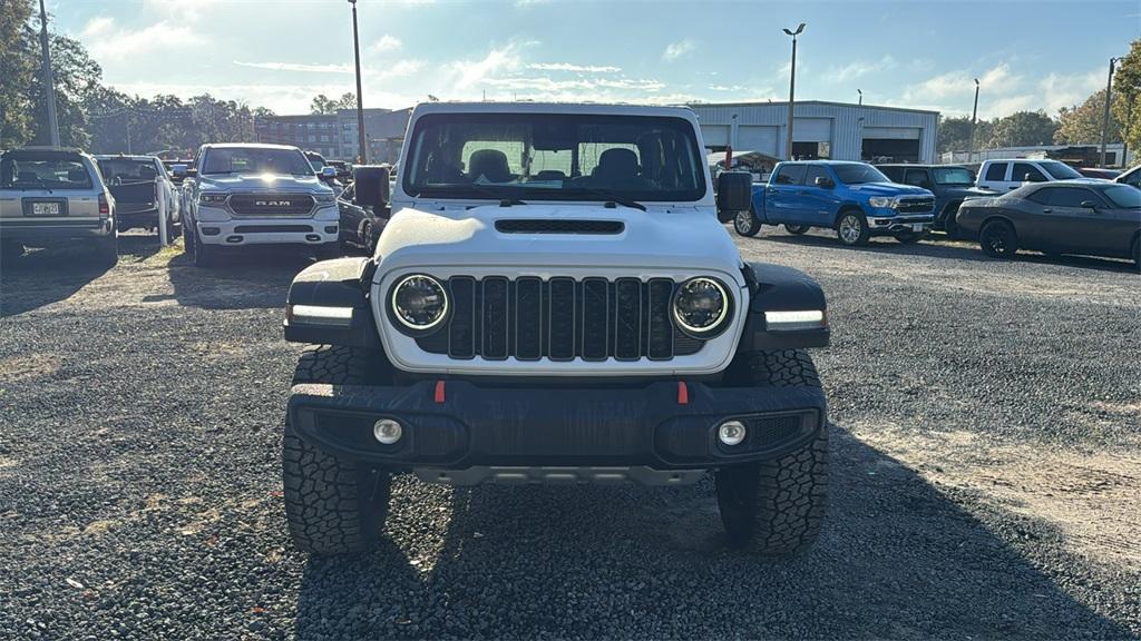 new 2025 Jeep Gladiator car, priced at $50,469