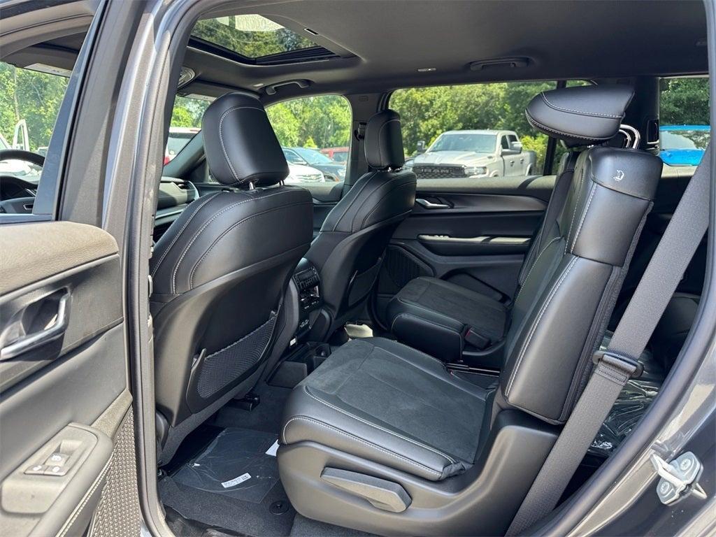 new 2025 Jeep Grand Cherokee L car, priced at $43,011