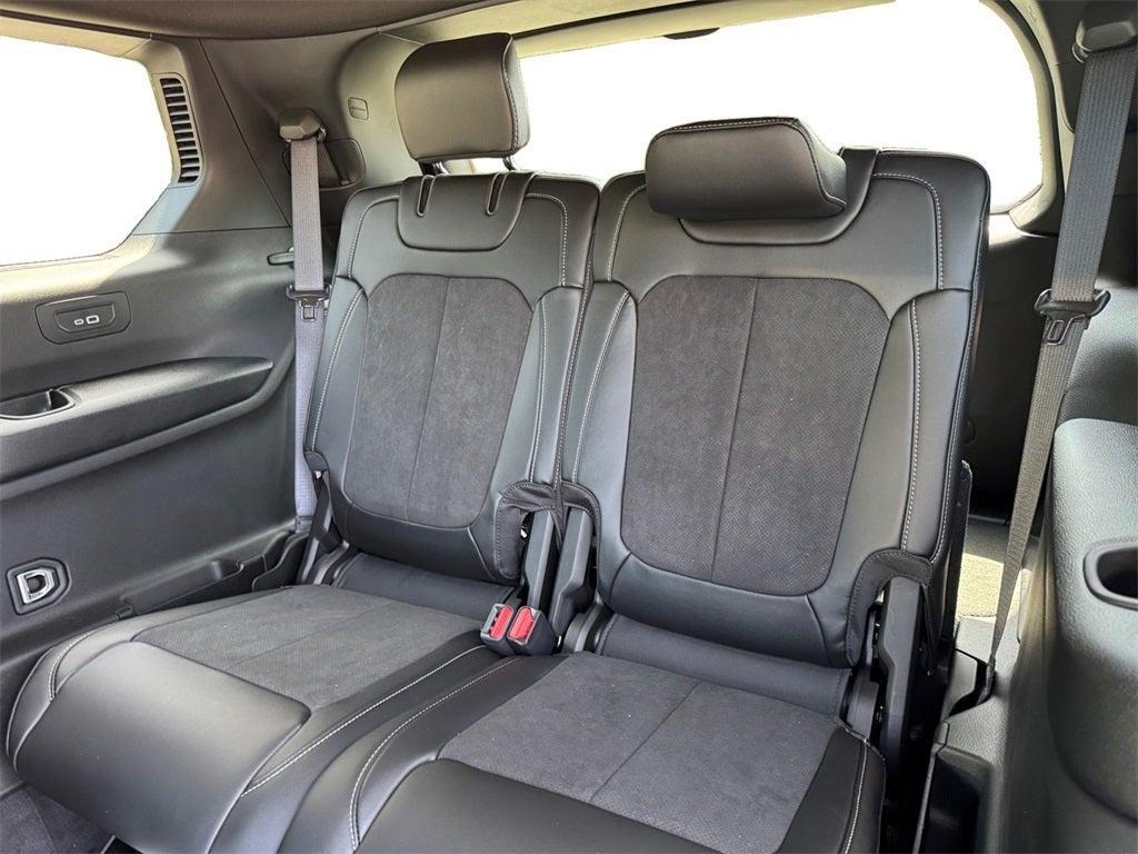 new 2025 Jeep Grand Cherokee L car, priced at $43,011