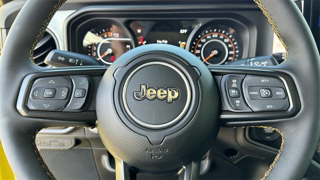 new 2024 Jeep Gladiator car, priced at $45,250