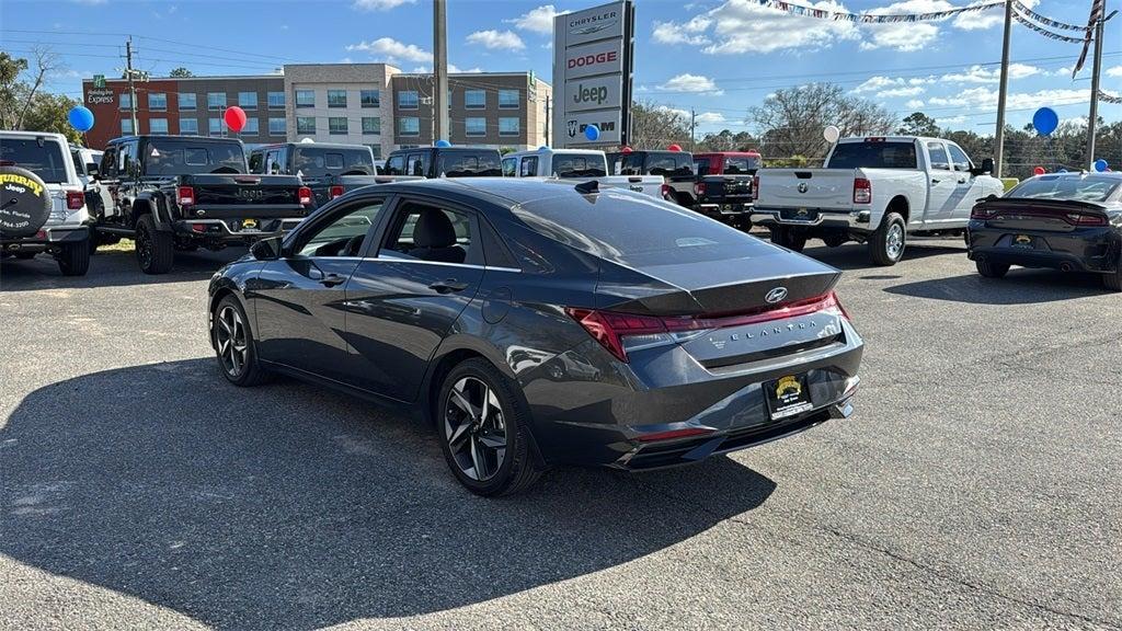 used 2022 Hyundai Elantra car, priced at $20,068