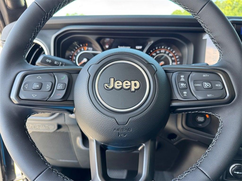 new 2025 Jeep Gladiator car, priced at $46,222