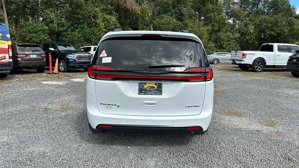 new 2025 Chrysler Pacifica car, priced at $53,496