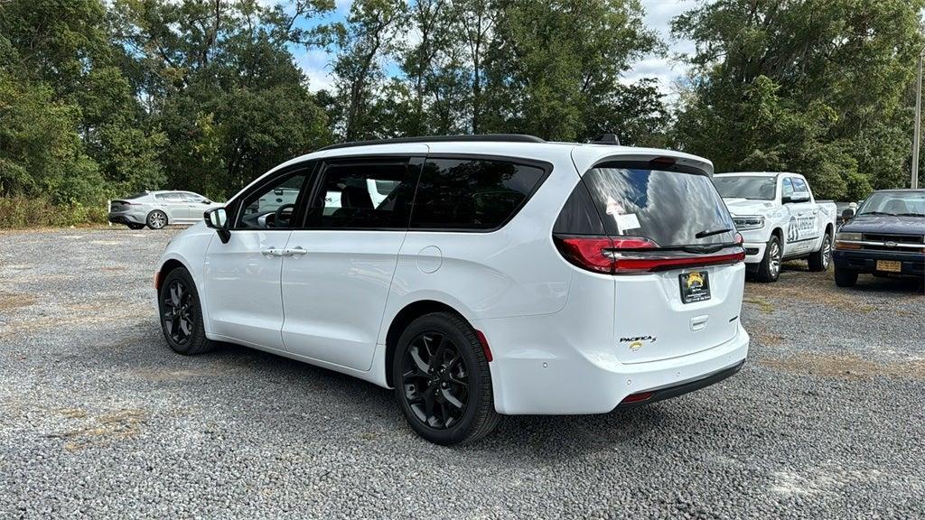 new 2025 Chrysler Pacifica car, priced at $53,496