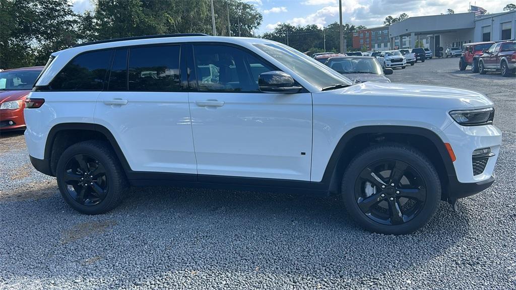 used 2023 Jeep Grand Cherokee car, priced at $36,060