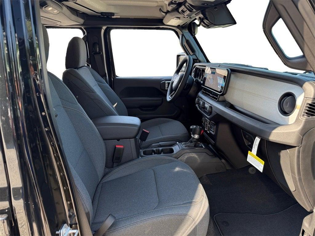 new 2025 Jeep Wrangler car, priced at $44,581