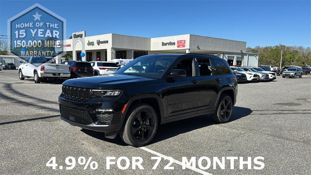 new 2025 Jeep Grand Cherokee car, priced at $42,404