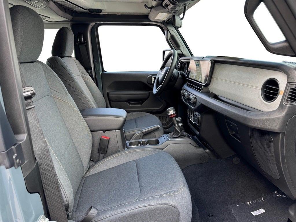 new 2025 Jeep Wrangler car, priced at $31,871