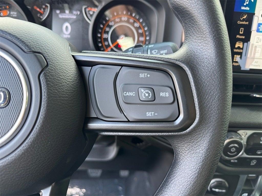 new 2025 Jeep Wrangler car, priced at $31,871