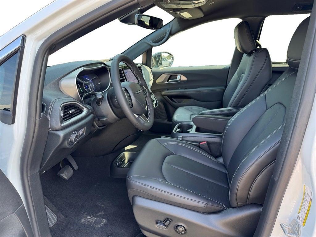 new 2026 Chrysler Pacifica car, priced at $35,242