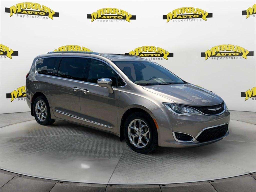 used 2018 Chrysler Pacifica car, priced at $15,500