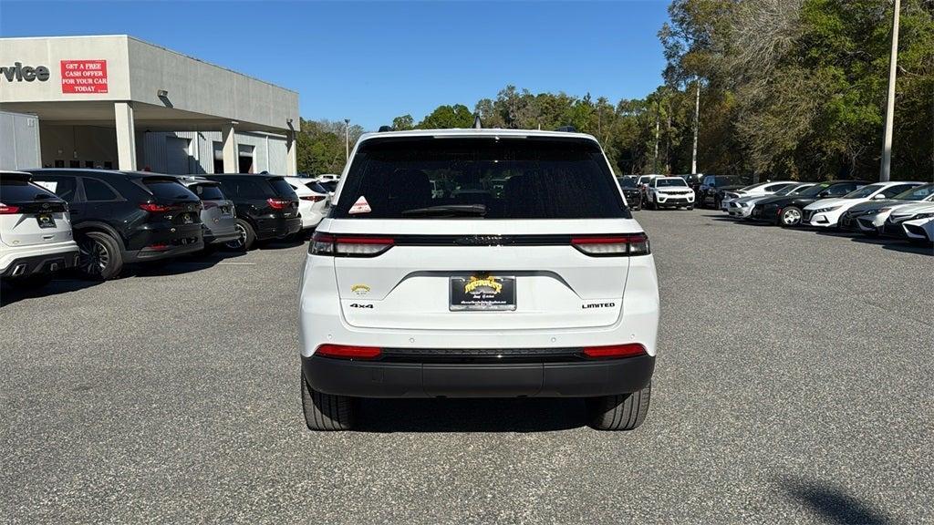 new 2025 Jeep Grand Cherokee car, priced at $44,504