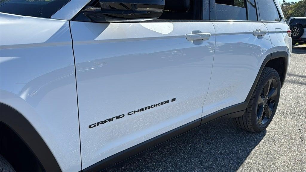 new 2025 Jeep Grand Cherokee car, priced at $44,504