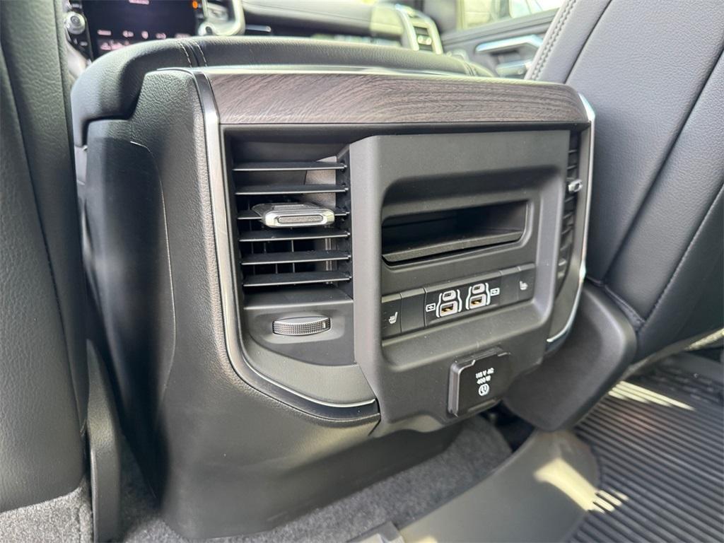 new 2025 Ram 1500 car, priced at $58,518