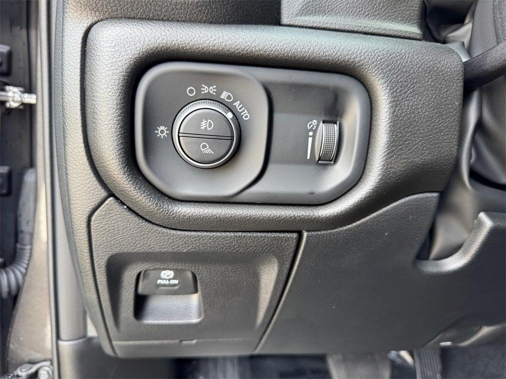 new 2025 Ram 1500 car, priced at $39,456
