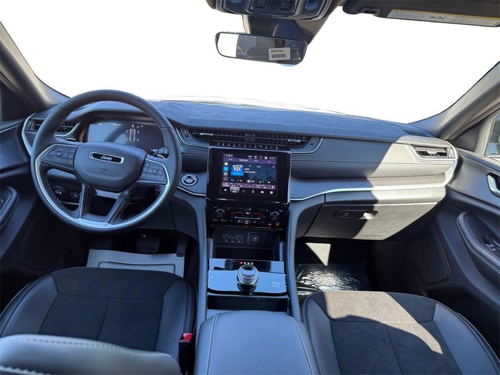 new 2025 Jeep Grand Cherokee car, priced at $38,478