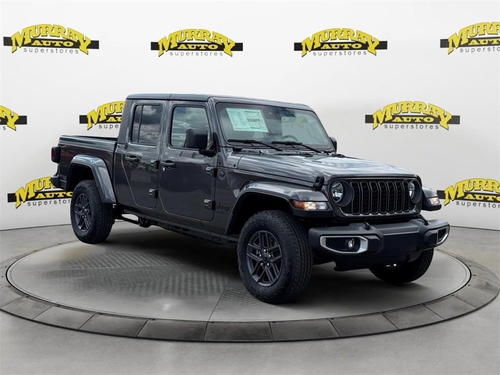 new 2025 Jeep Gladiator car, priced at $47,521