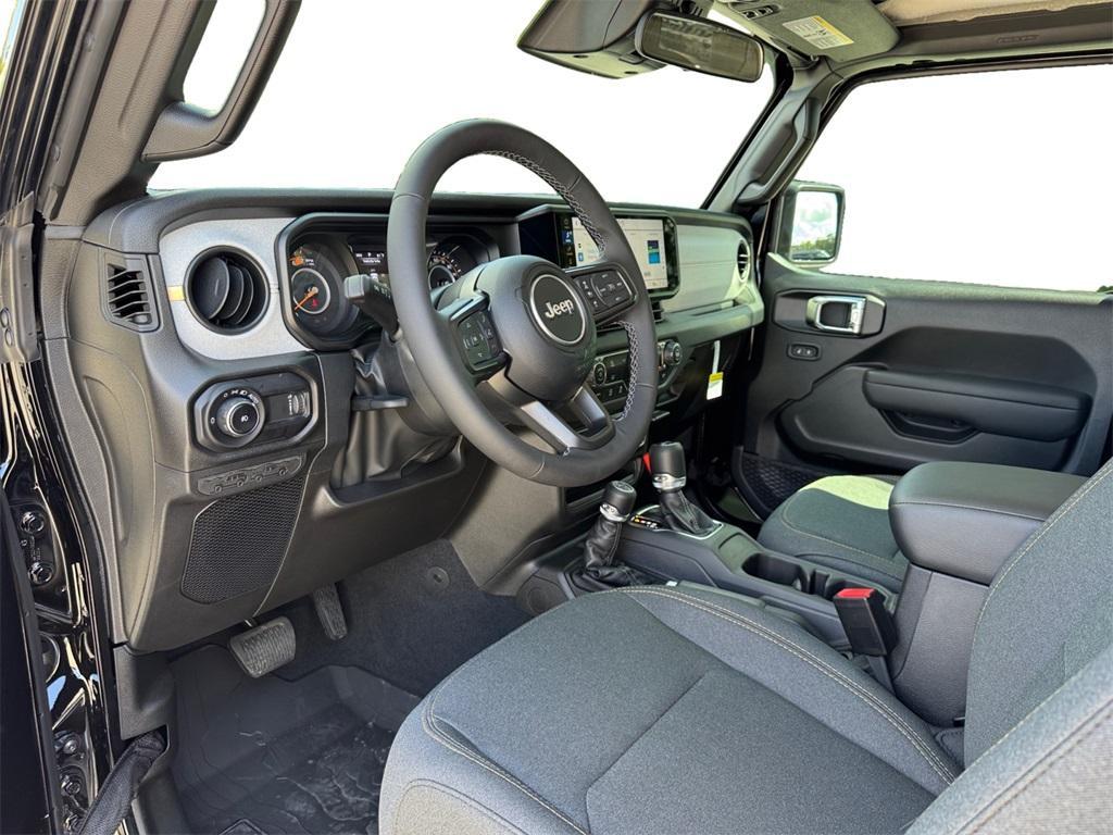 new 2025 Jeep Wrangler car, priced at $36,773