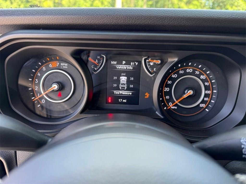 new 2025 Jeep Wrangler car, priced at $45,909