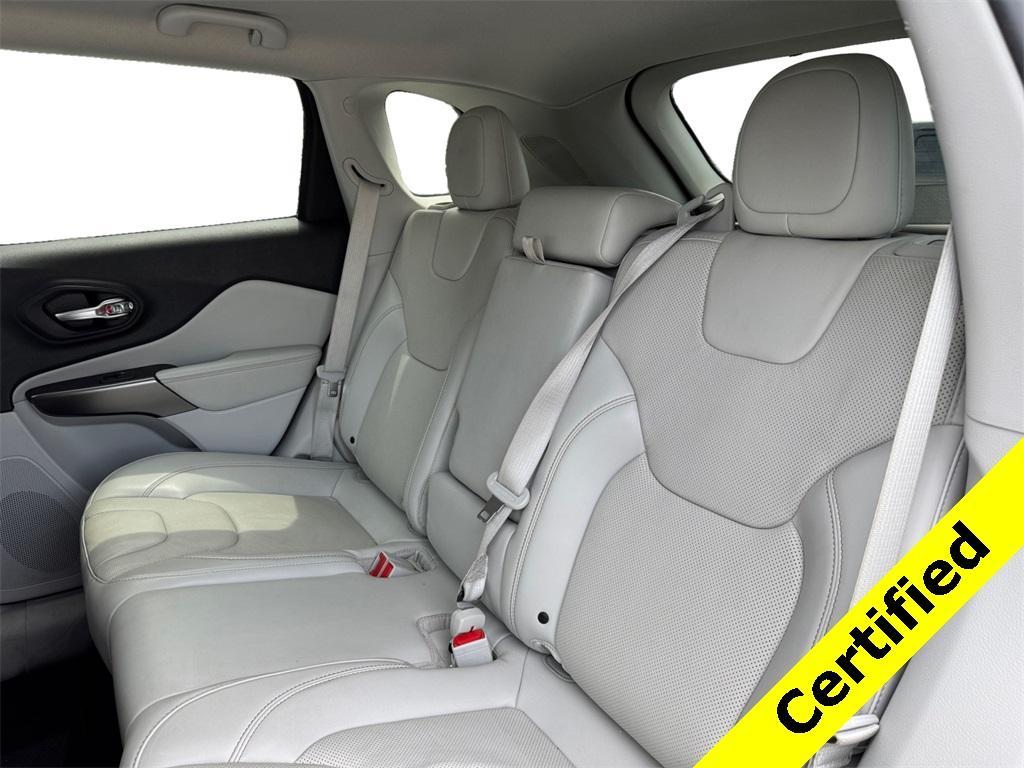 used 2019 Jeep Cherokee car, priced at $17,500