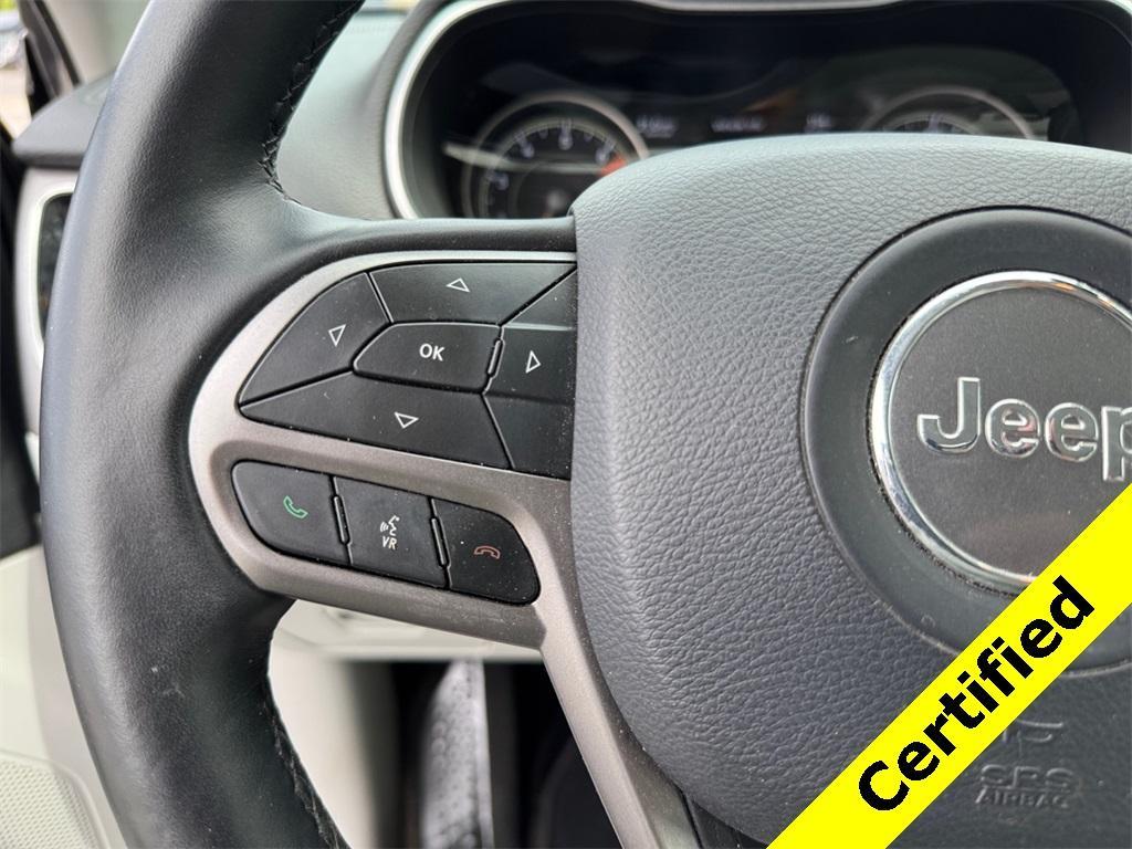 used 2019 Jeep Cherokee car, priced at $17,500