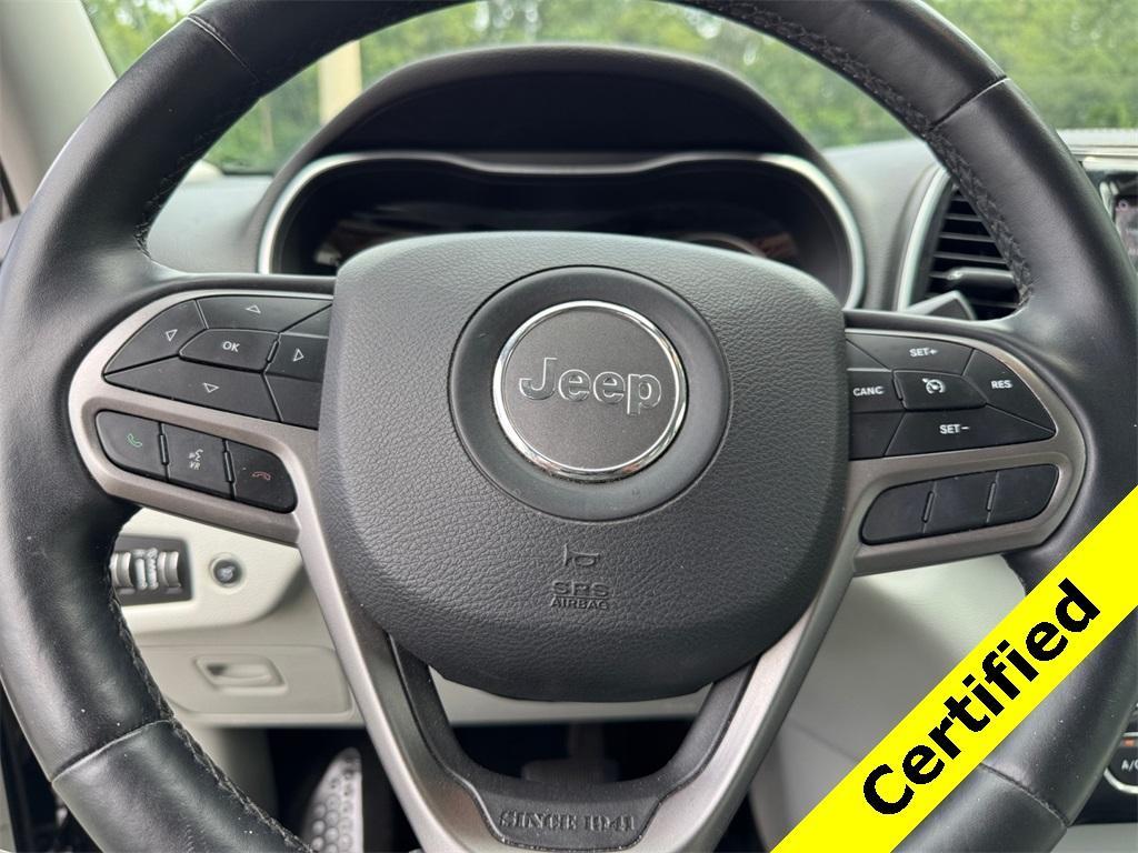 used 2019 Jeep Cherokee car, priced at $17,500