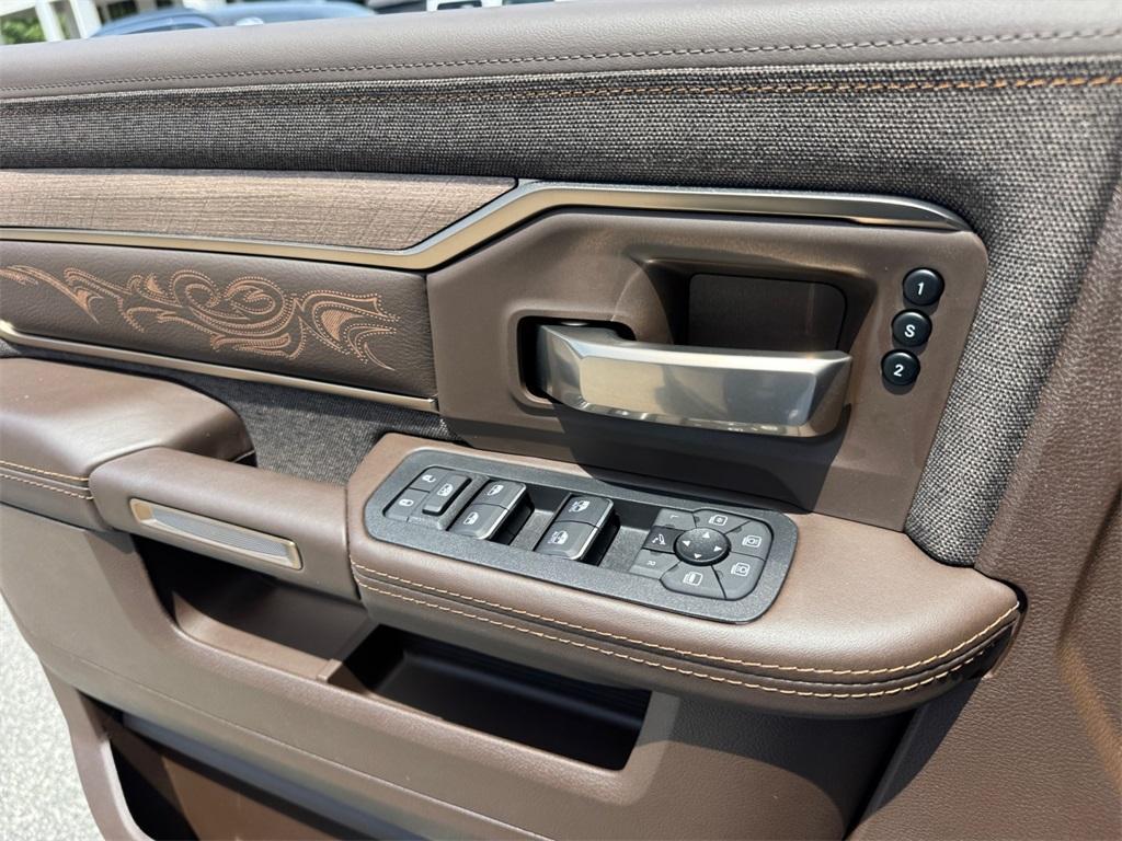 new 2025 Ram 2500 car, priced at $93,070