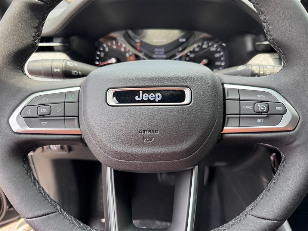 new 2025 Jeep Compass car, priced at $27,152