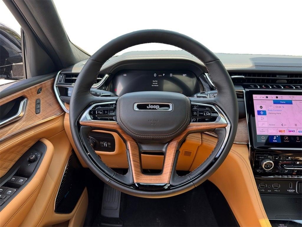 new 2025 Jeep Grand Cherokee L car, priced at $63,754