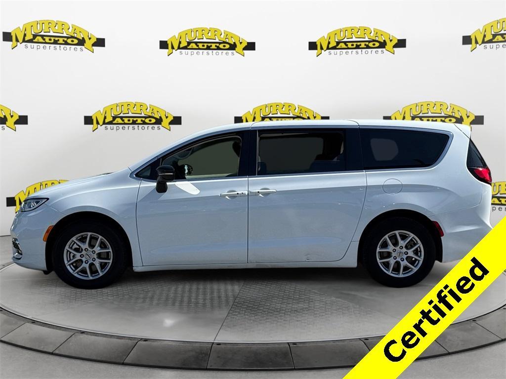 used 2024 Chrysler Pacifica car, priced at $26,909