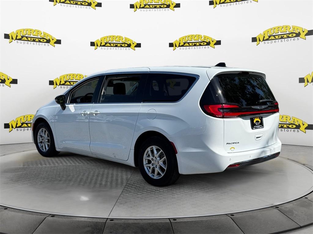 used 2024 Chrysler Pacifica car, priced at $28,000