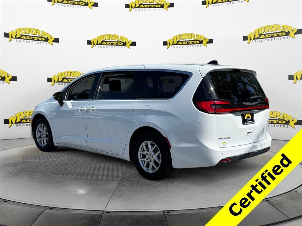 used 2024 Chrysler Pacifica car, priced at $26,909
