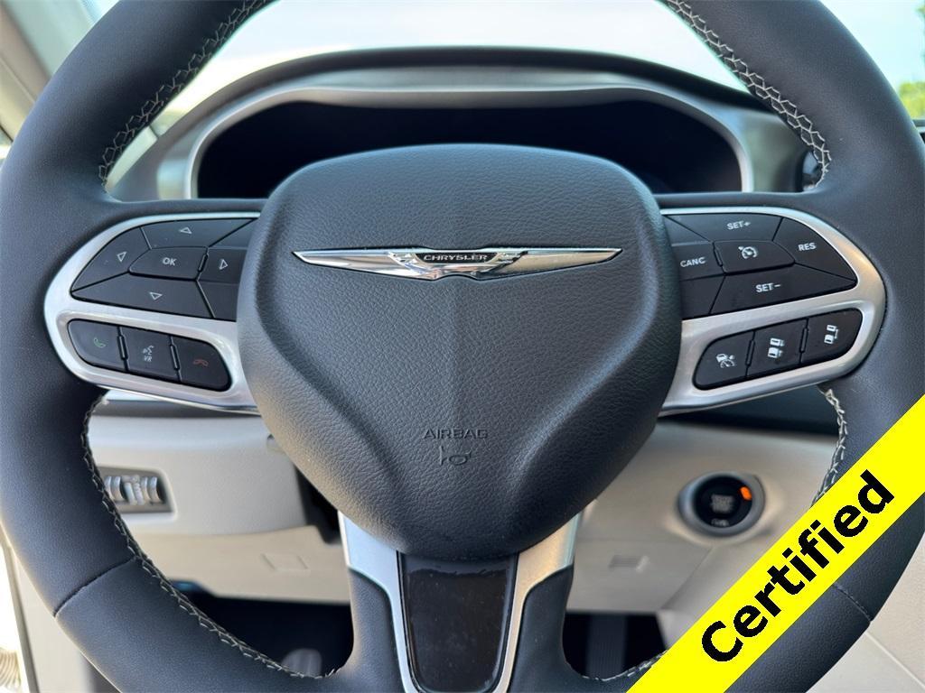 used 2024 Chrysler Pacifica car, priced at $26,909