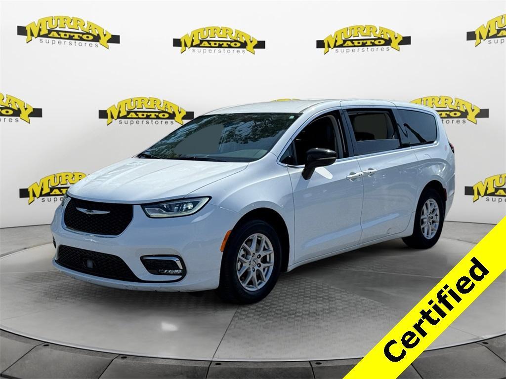 used 2024 Chrysler Pacifica car, priced at $26,909