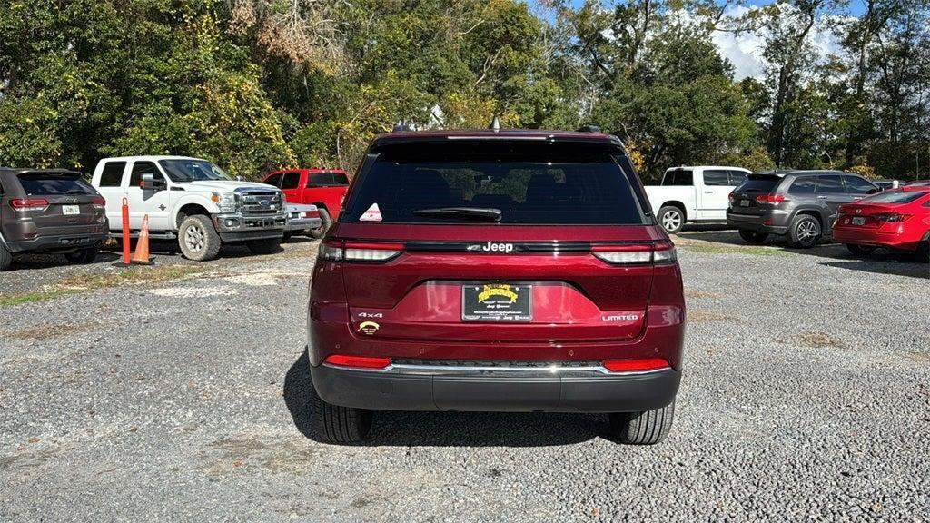 new 2025 Jeep Grand Cherokee car, priced at $44,800