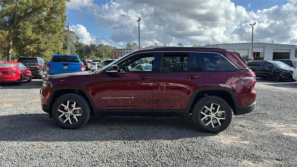 new 2025 Jeep Grand Cherokee car, priced at $44,800